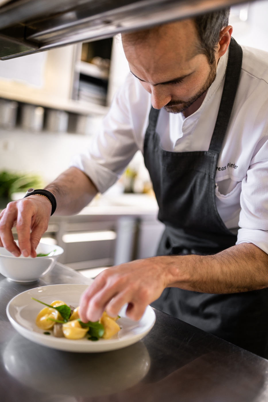 jobs-und-mitarbeiter-hotel-schwarzschmied-in-lana-bei-meran